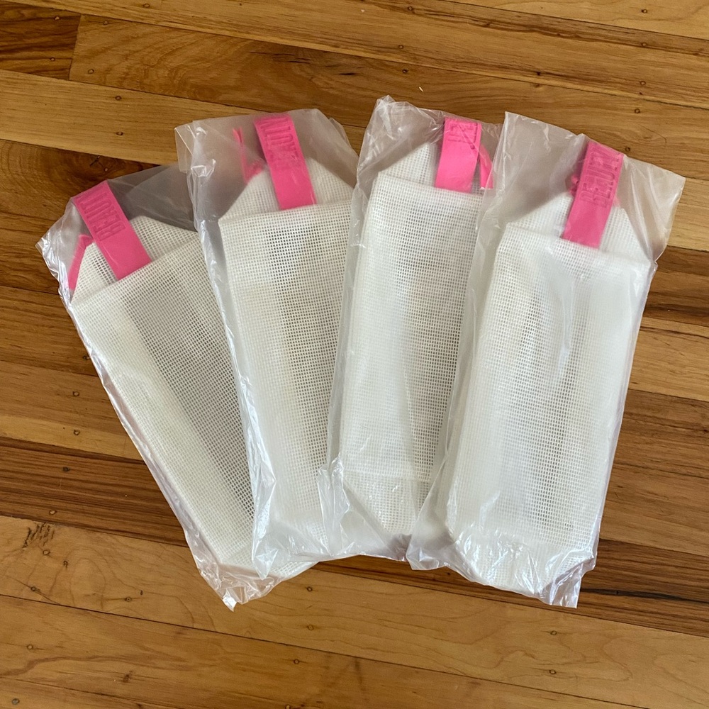 Beautycounter mesh travel bags, set of 4